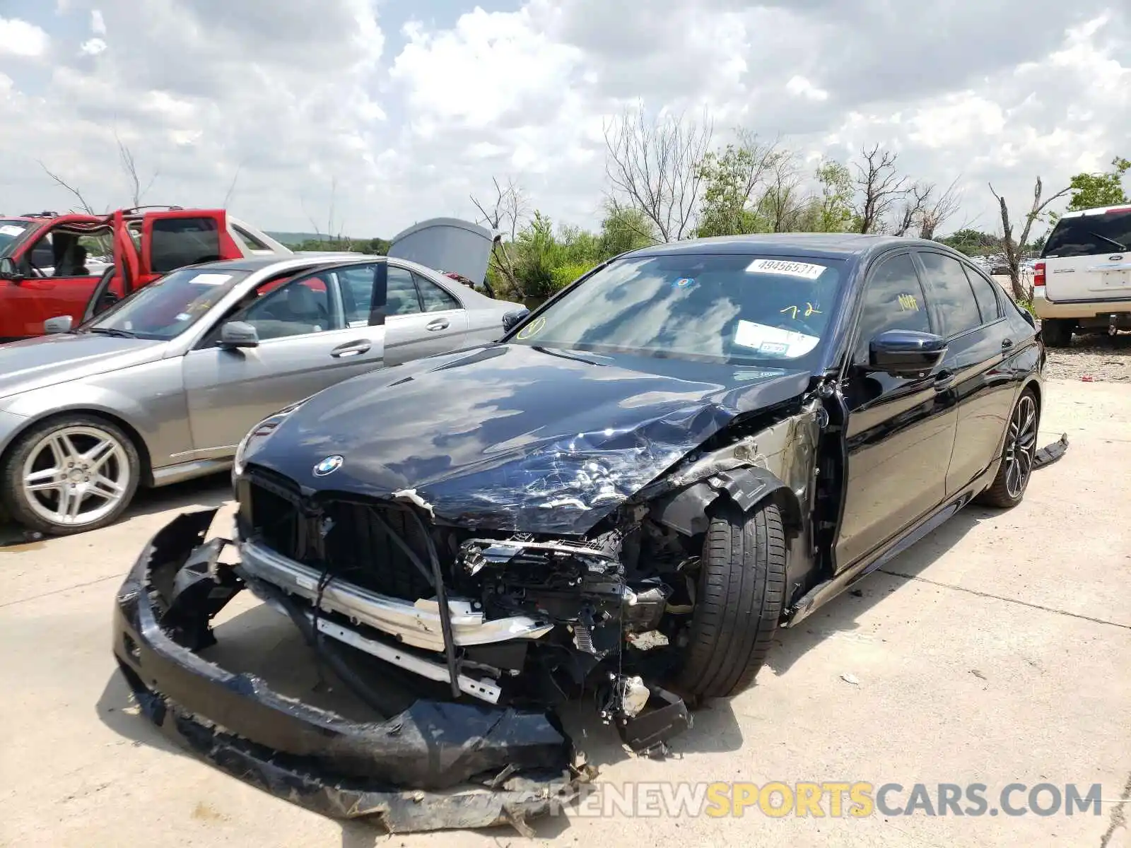 2 Photograph of a damaged car WBA13BK00MCF31692 BMW M5 2021