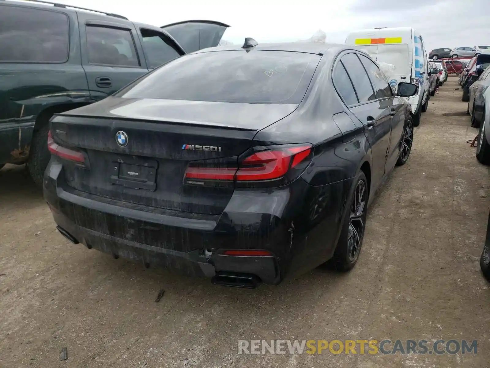 4 Photograph of a damaged car WBA13BK01MCF08261 BMW M5 2021