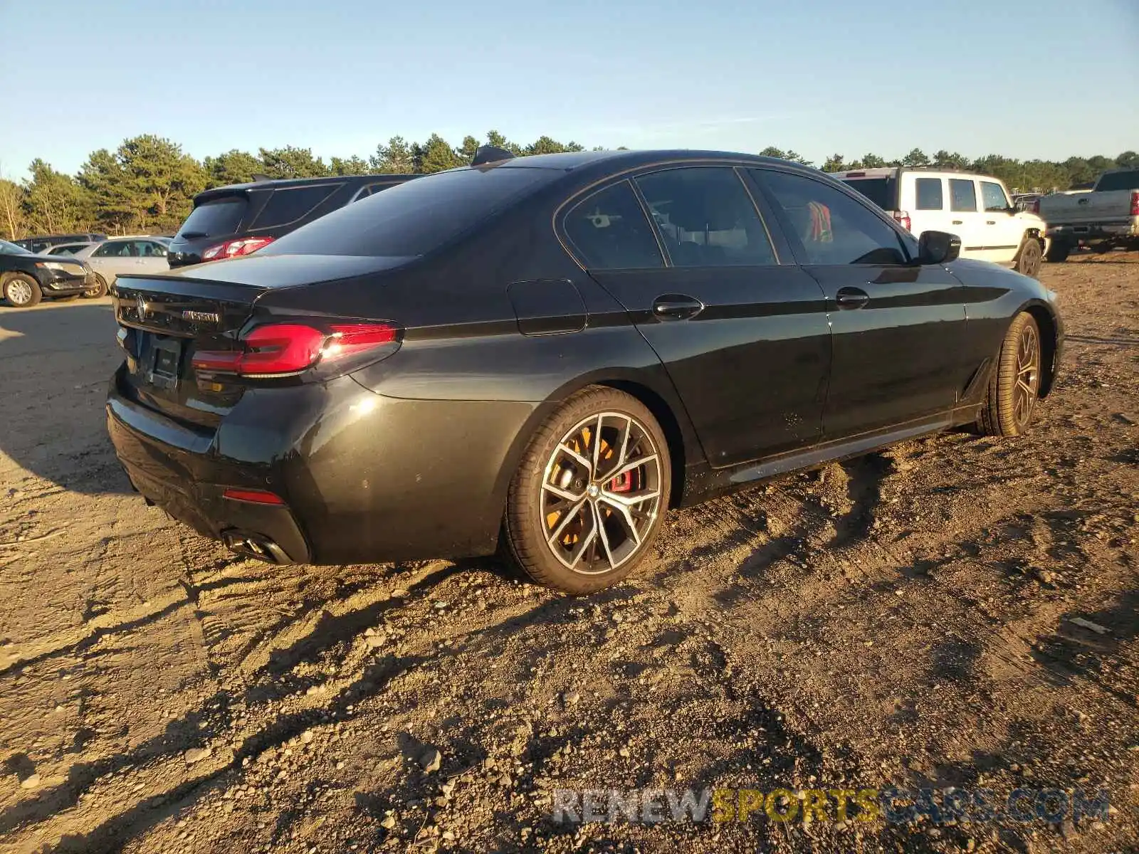 4 Photograph of a damaged car WBA13BK01MCF26064 BMW M5 2021