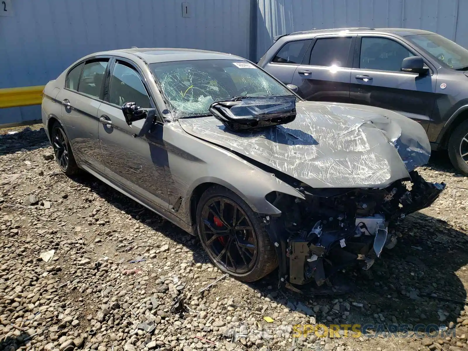 1 Photograph of a damaged car WBA13BK01MCF73790 BMW M5 2021