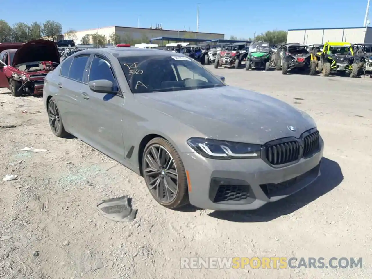 1 Photograph of a damaged car WBA13BK02MCG67905 BMW M5 2021