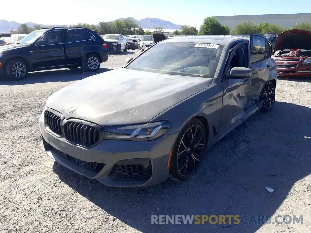 2 Photograph of a damaged car WBA13BK02MCG67905 BMW M5 2021