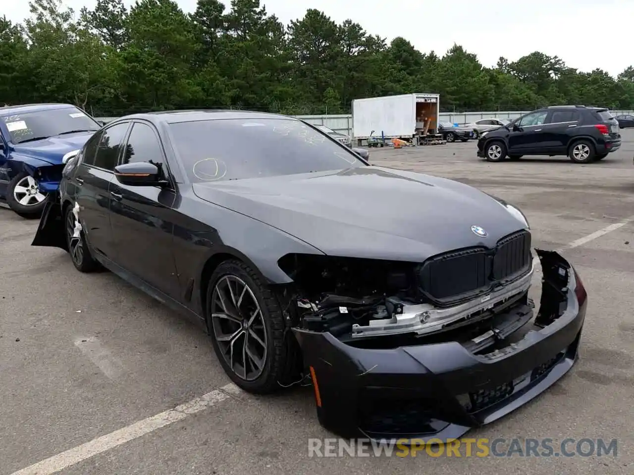 1 Photograph of a damaged car WBA13BK04MCF93550 BMW M5 2021