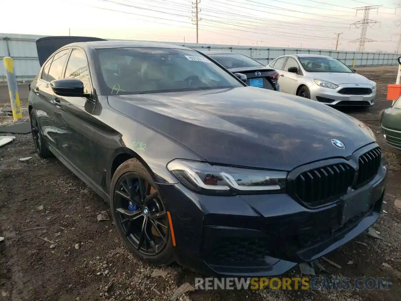 1 Photograph of a damaged car WBA13BK06MCF43264 BMW M5 2021