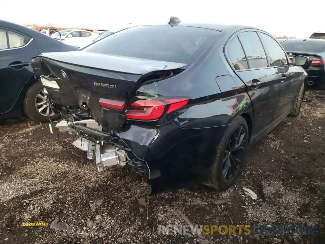 4 Photograph of a damaged car WBA13BK06MCF43264 BMW M5 2021