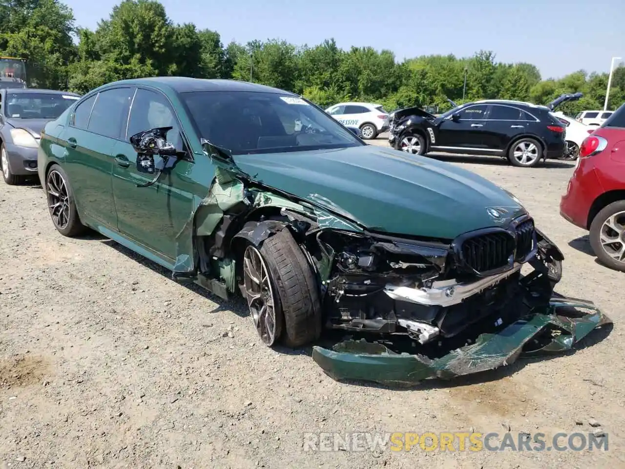 1 Photograph of a damaged car WBS83CH00MCG27958 BMW M5 2021