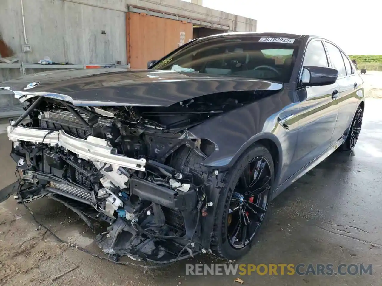 2 Photograph of a damaged car WBS83CH01MCF25262 BMW M5 2021