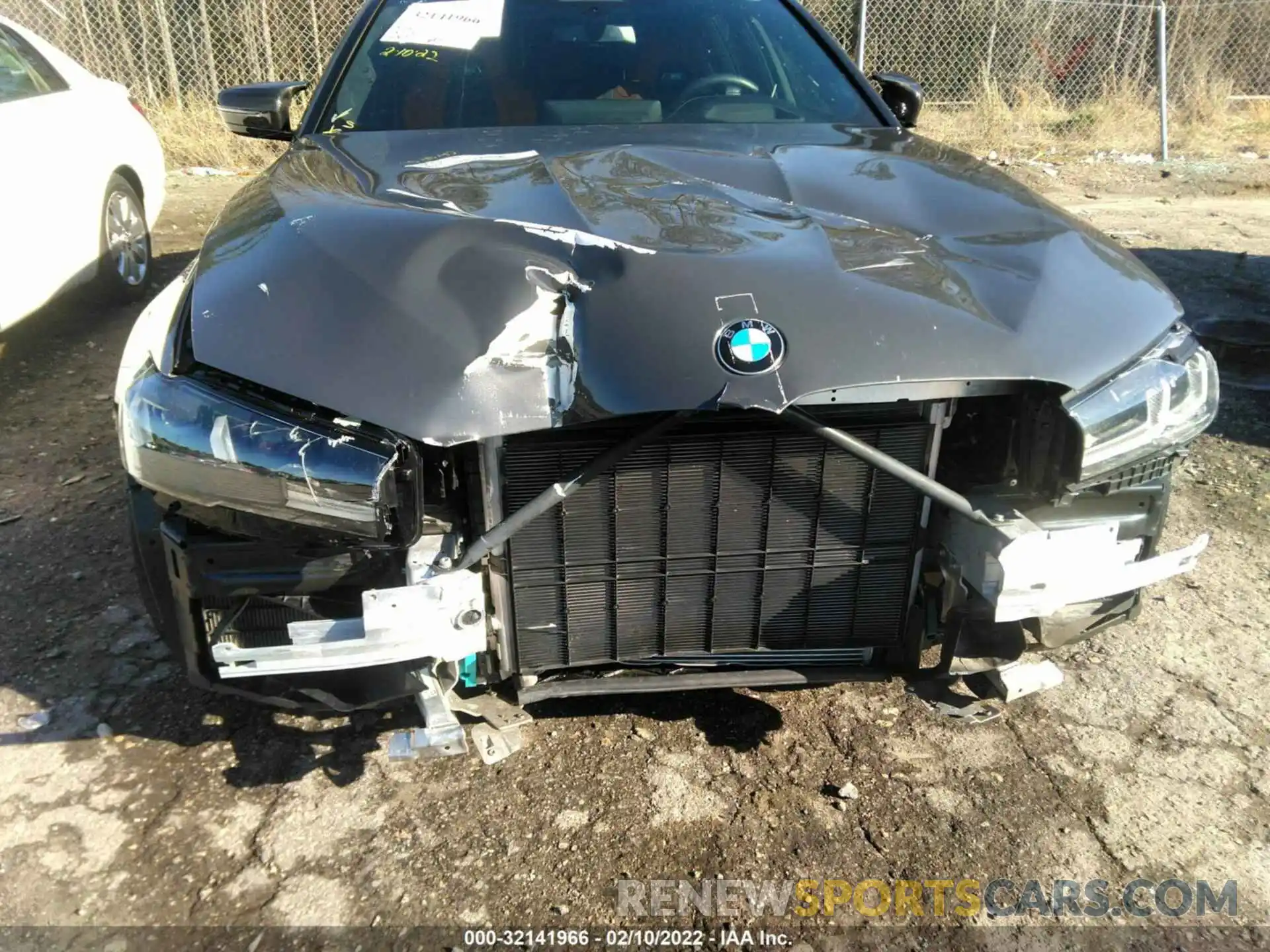 6 Photograph of a damaged car WBS83CH02MCG45135 BMW M5 2021