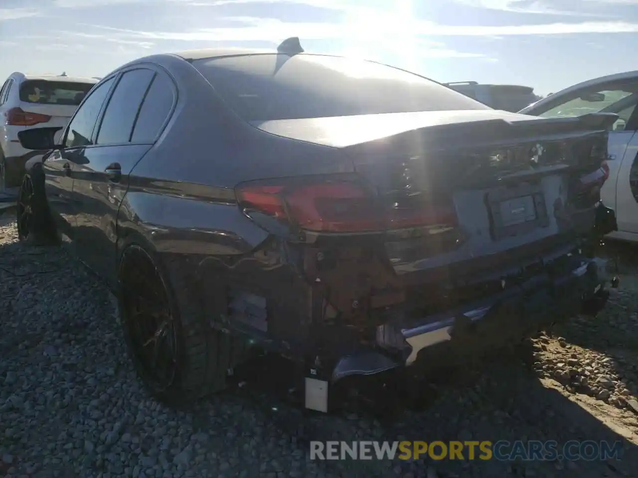 3 Photograph of a damaged car WBS83CH03MCE97058 BMW M5 2021