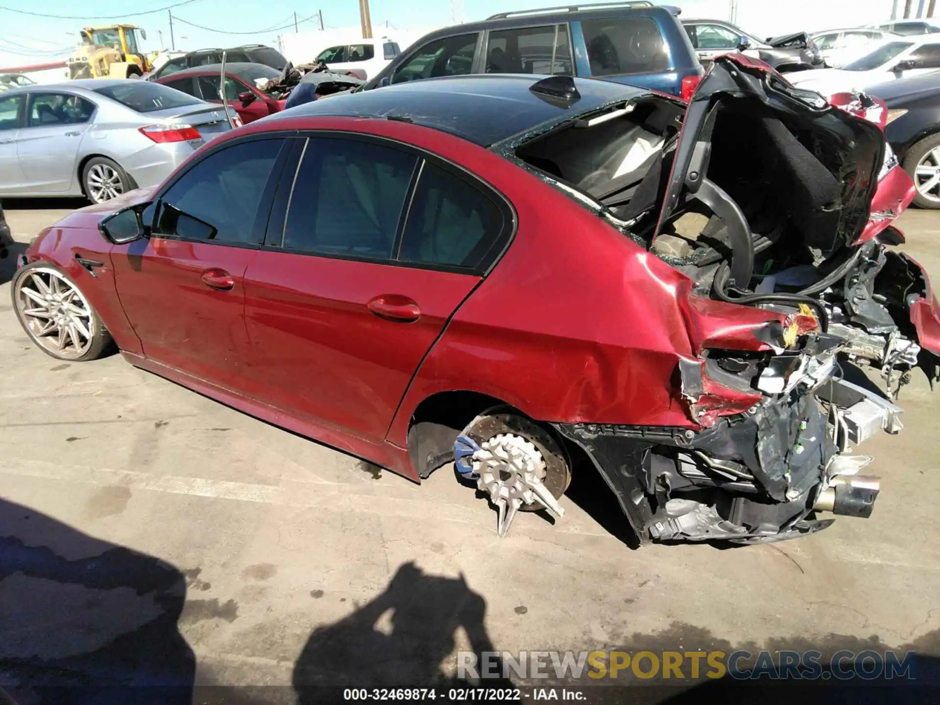 3 Photograph of a damaged car WBS83CH04MCF36000 BMW M5 2021