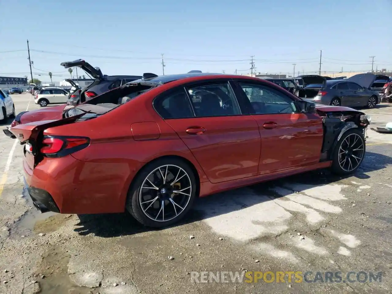 3 Photograph of a damaged car WBS83CH05MCG67260 BMW M5 2021