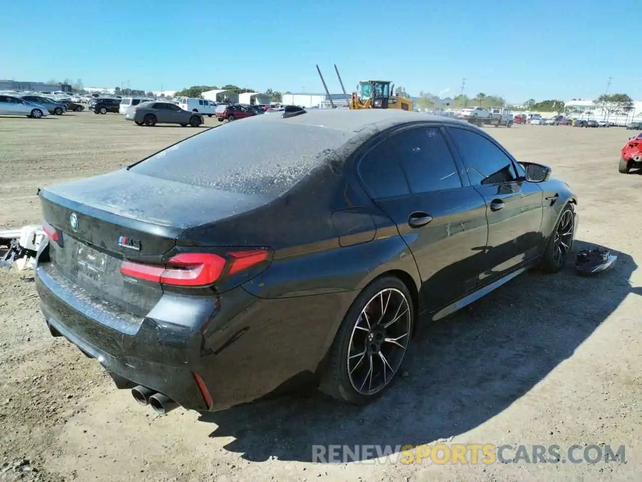 4 Photograph of a damaged car WBS83CH06MCF71119 BMW M5 2021