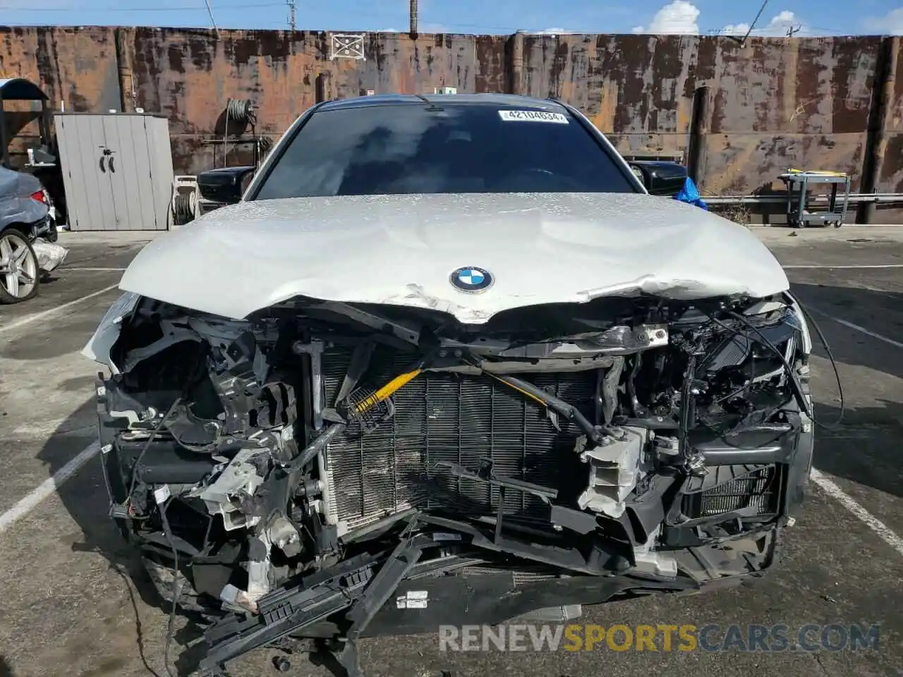 5 Photograph of a damaged car WBS83CH06MCG00652 BMW M5 2021