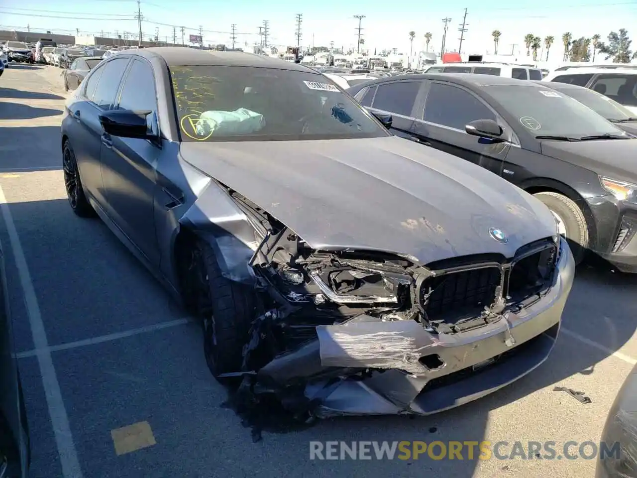 1 Photograph of a damaged car WBS83CH06MCH02520 BMW M5 2021