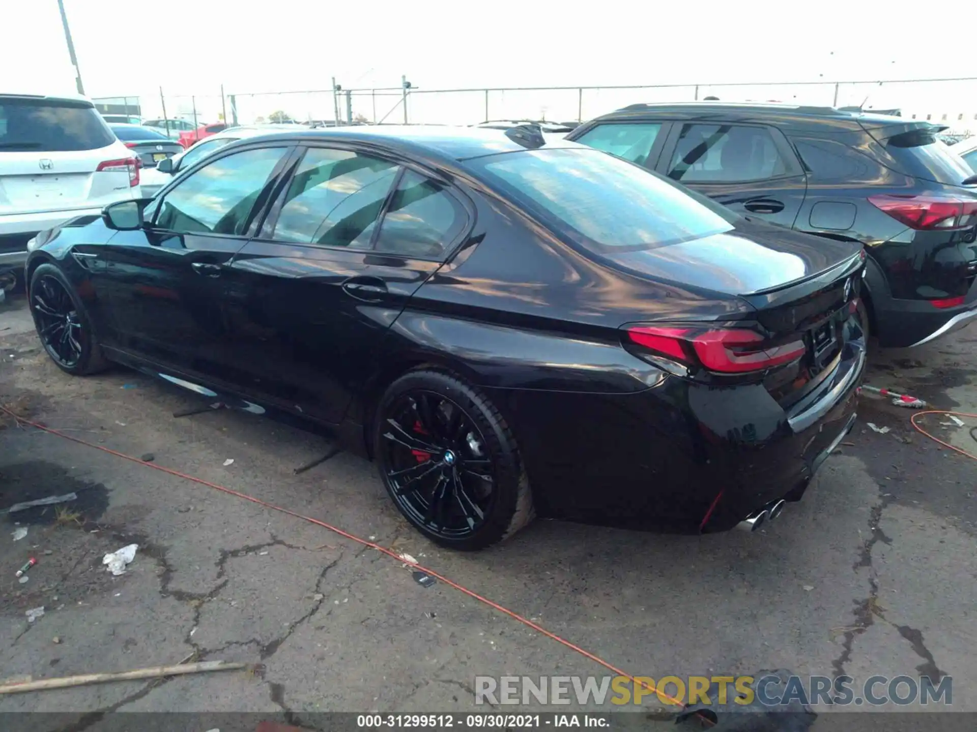 3 Photograph of a damaged car WBS83CH07MCG89017 BMW M5 2021