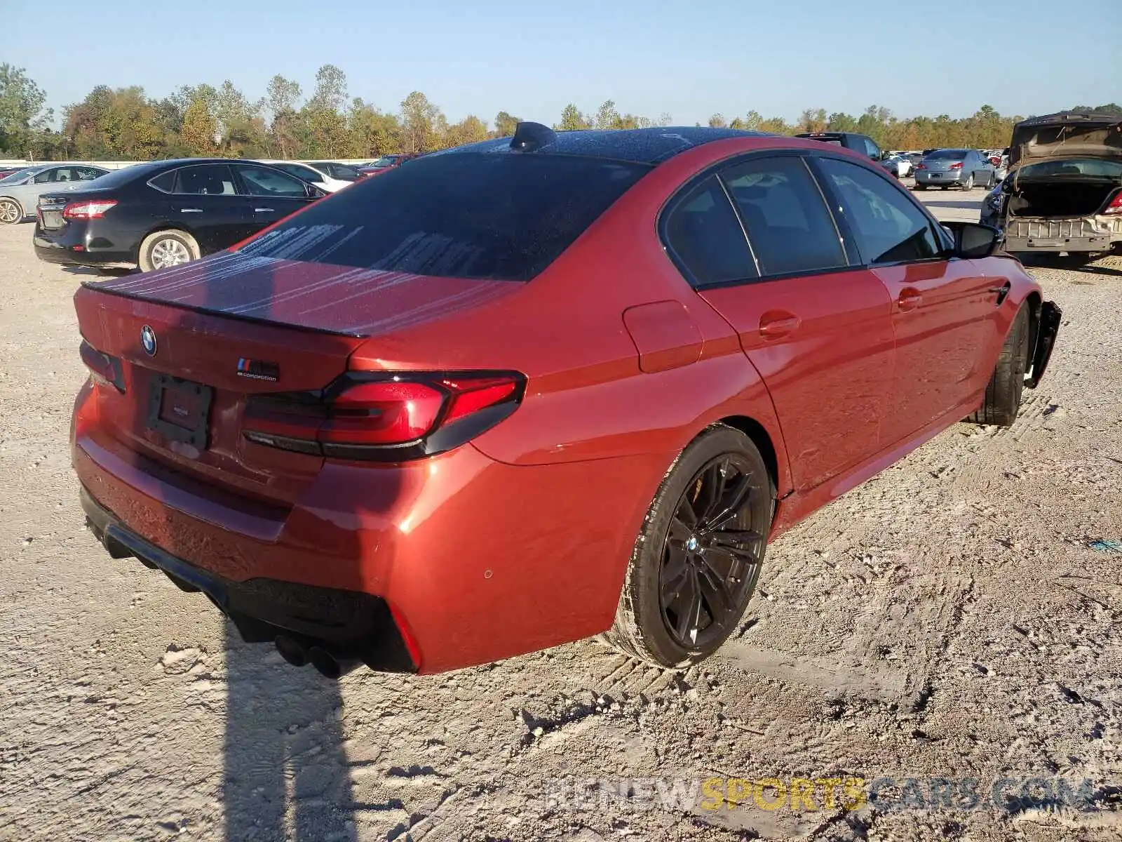 4 Photograph of a damaged car WBS83CH09MCF30161 BMW M5 2021