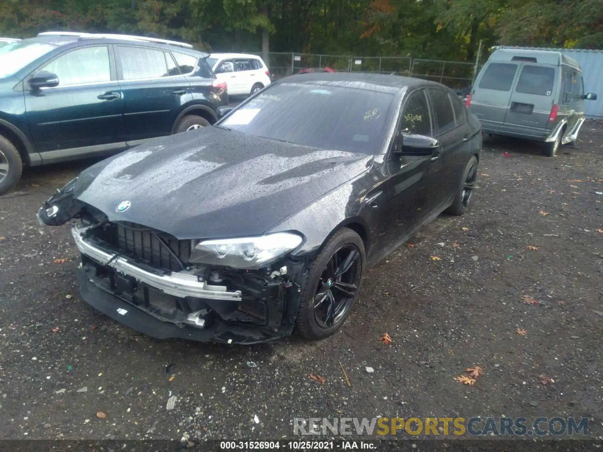 2 Photograph of a damaged car WBS83CH09MCF34517 BMW M5 2021