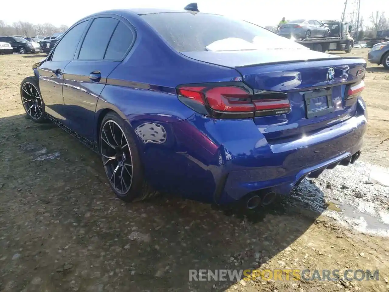 3 Photograph of a damaged car WBS83CH09MCG98026 BMW M5 2021