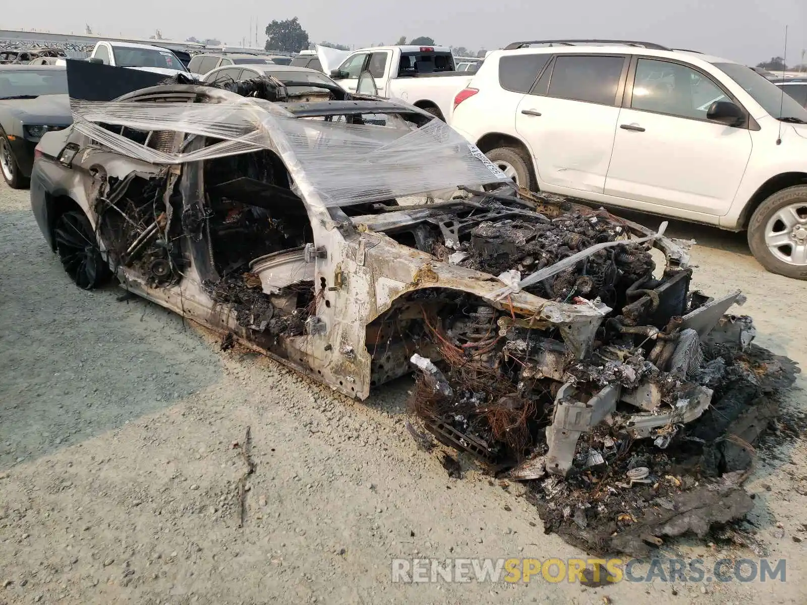 9 Photograph of a damaged car WBS83CH0XMCF17256 BMW M5 2021