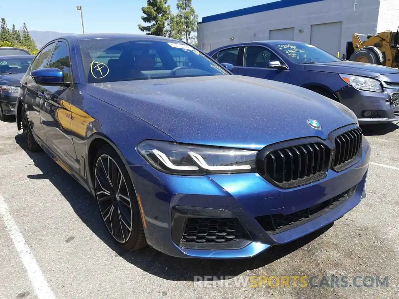 1 Photograph of a damaged car WBA13BK01NCH75174 BMW M5 2022