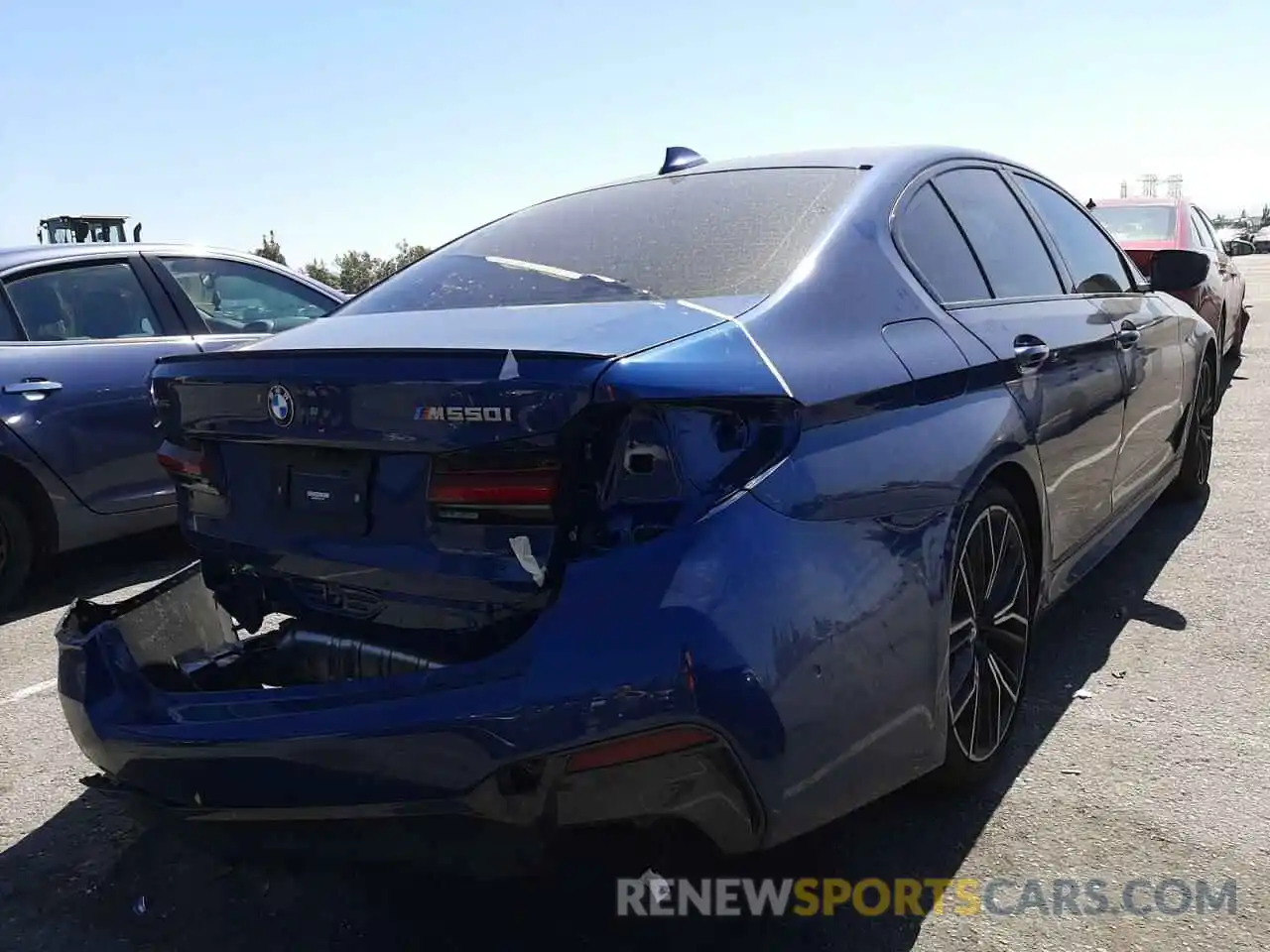 4 Photograph of a damaged car WBA13BK01NCH75174 BMW M5 2022