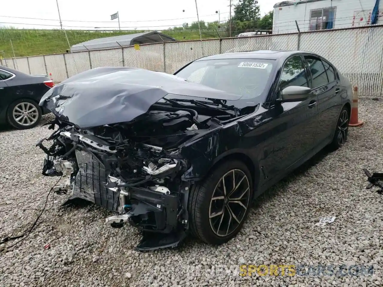 2 Photograph of a damaged car WBA13BK02NCJ65944 BMW M5 2022