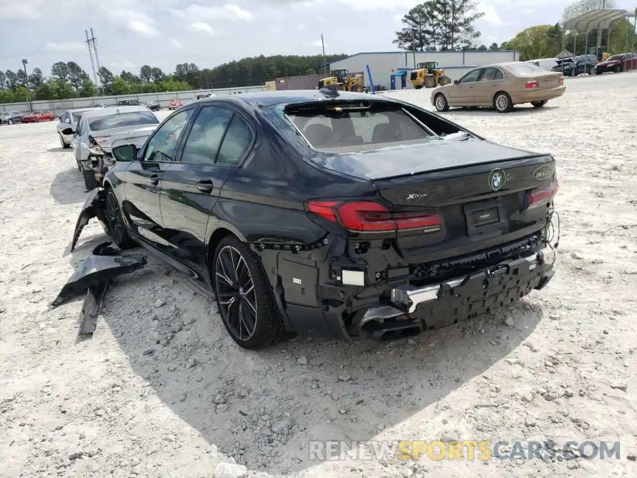 3 Photograph of a damaged car WBA13BK08NCH74491 BMW M5 2022