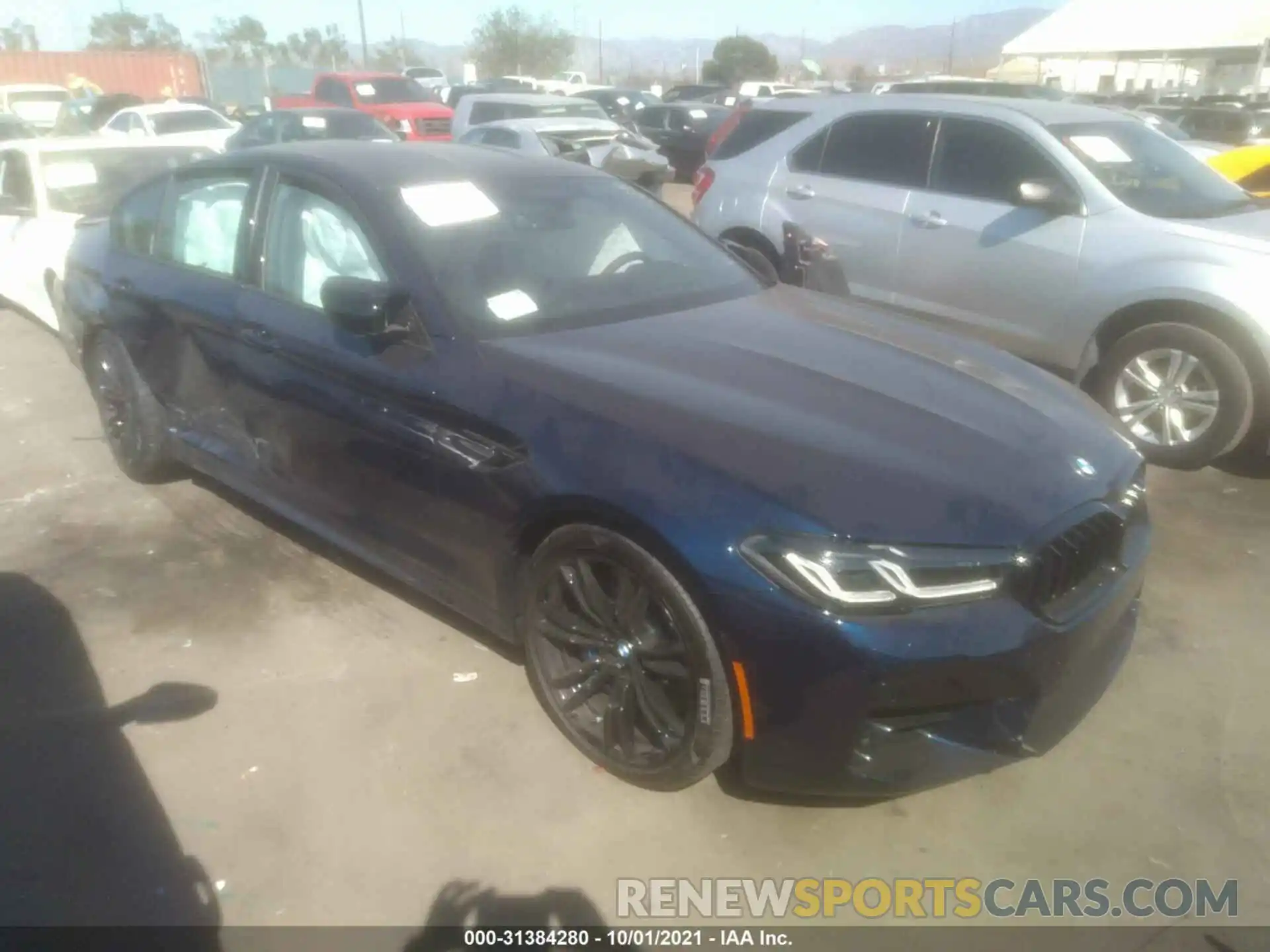 1 Photograph of a damaged car WBS83CH08NCH62428 BMW M5 2022