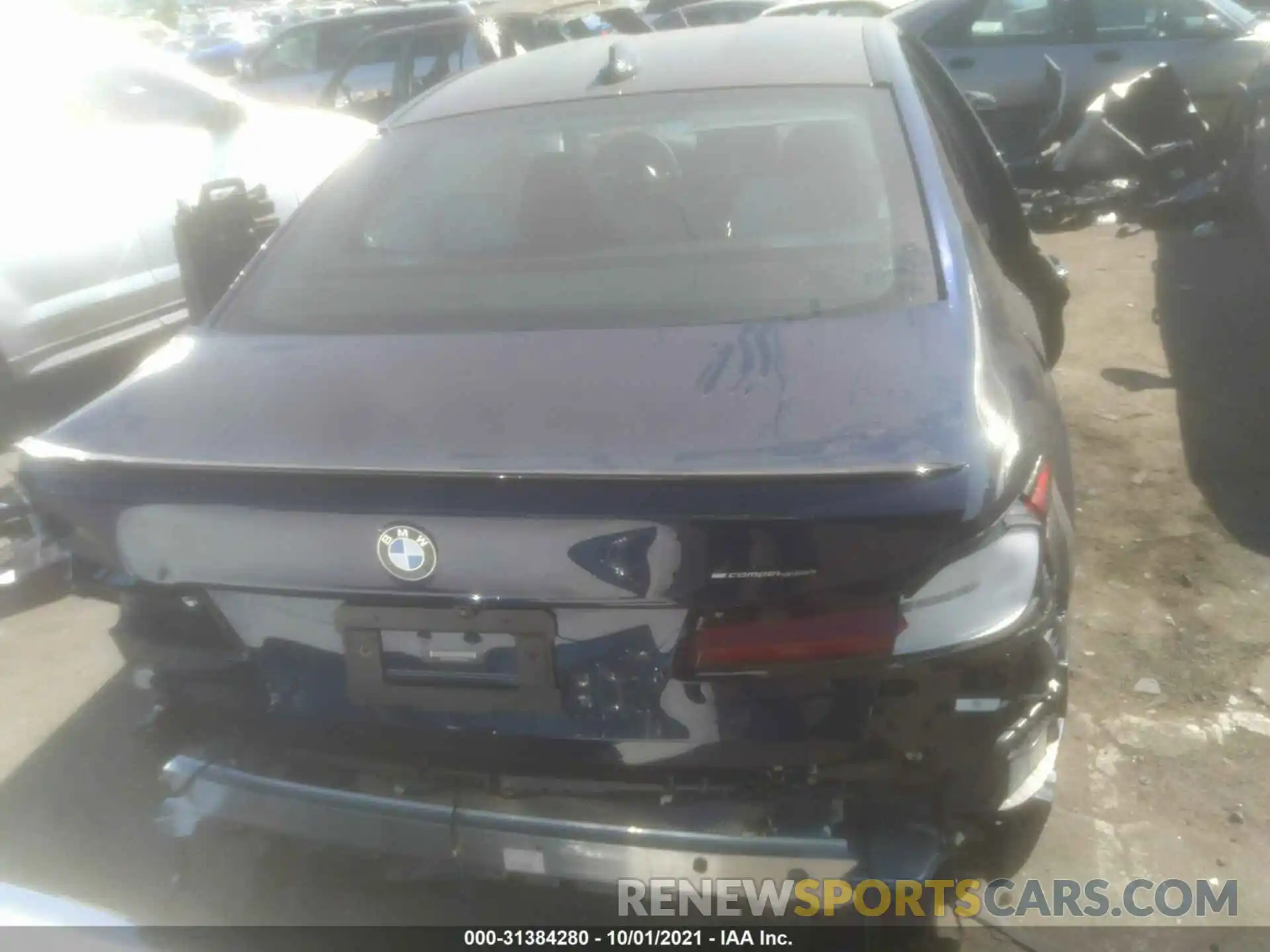 6 Photograph of a damaged car WBS83CH08NCH62428 BMW M5 2022