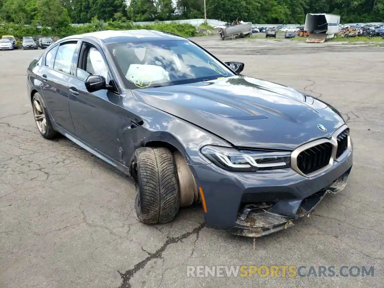 1 Photograph of a damaged car WBS73CH00NCJ05972 BMW M5 CS 2022