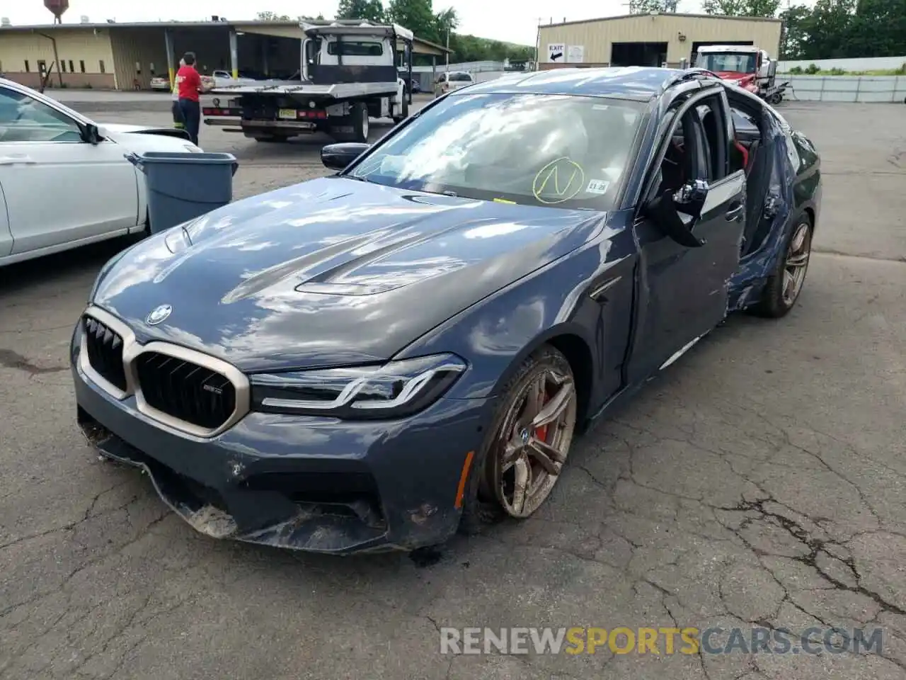 2 Photograph of a damaged car WBS73CH00NCJ05972 BMW M5 CS 2022