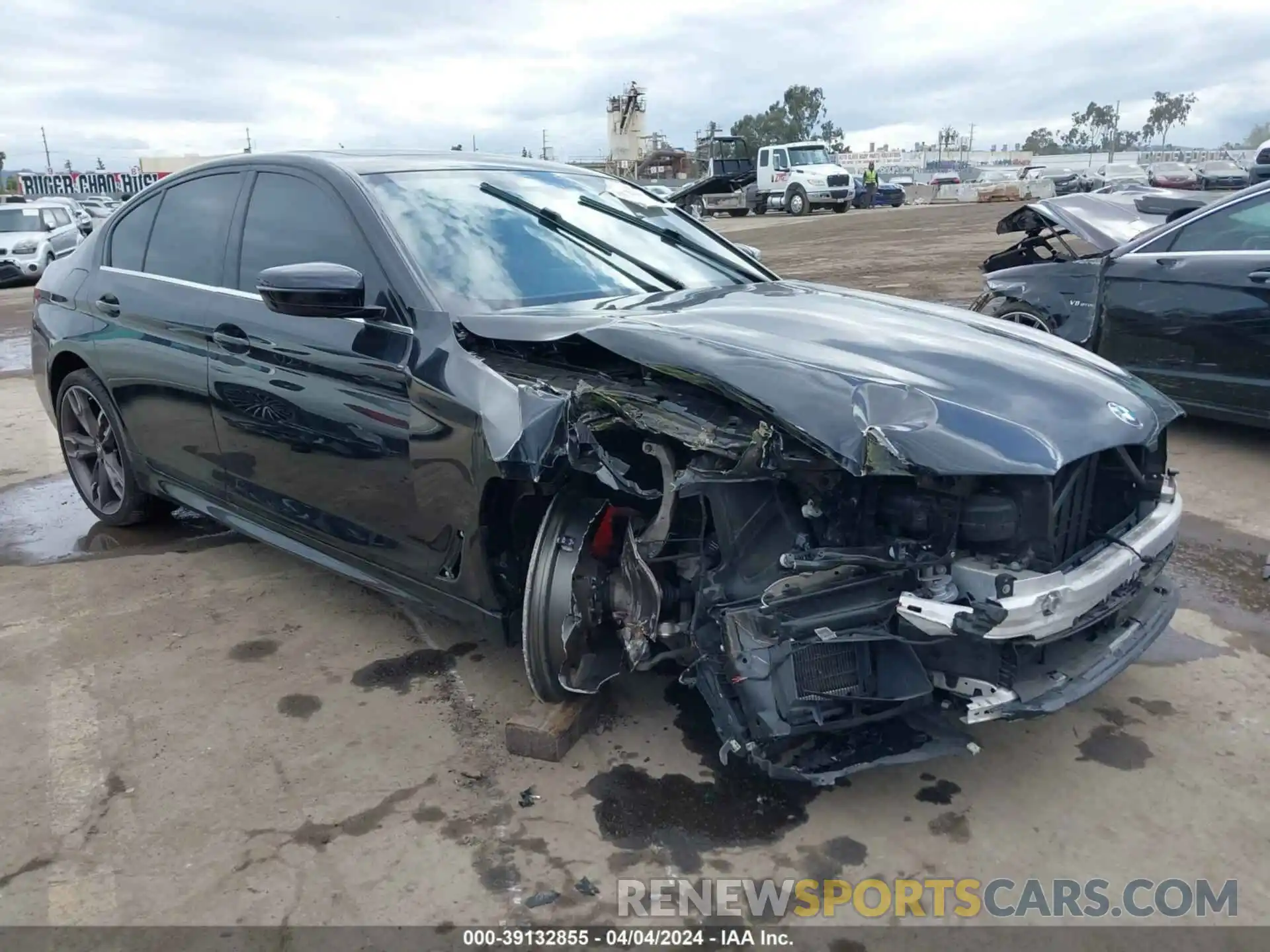 1 Photograph of a damaged car WBA13BK09NCL01714 BMW M550 2022