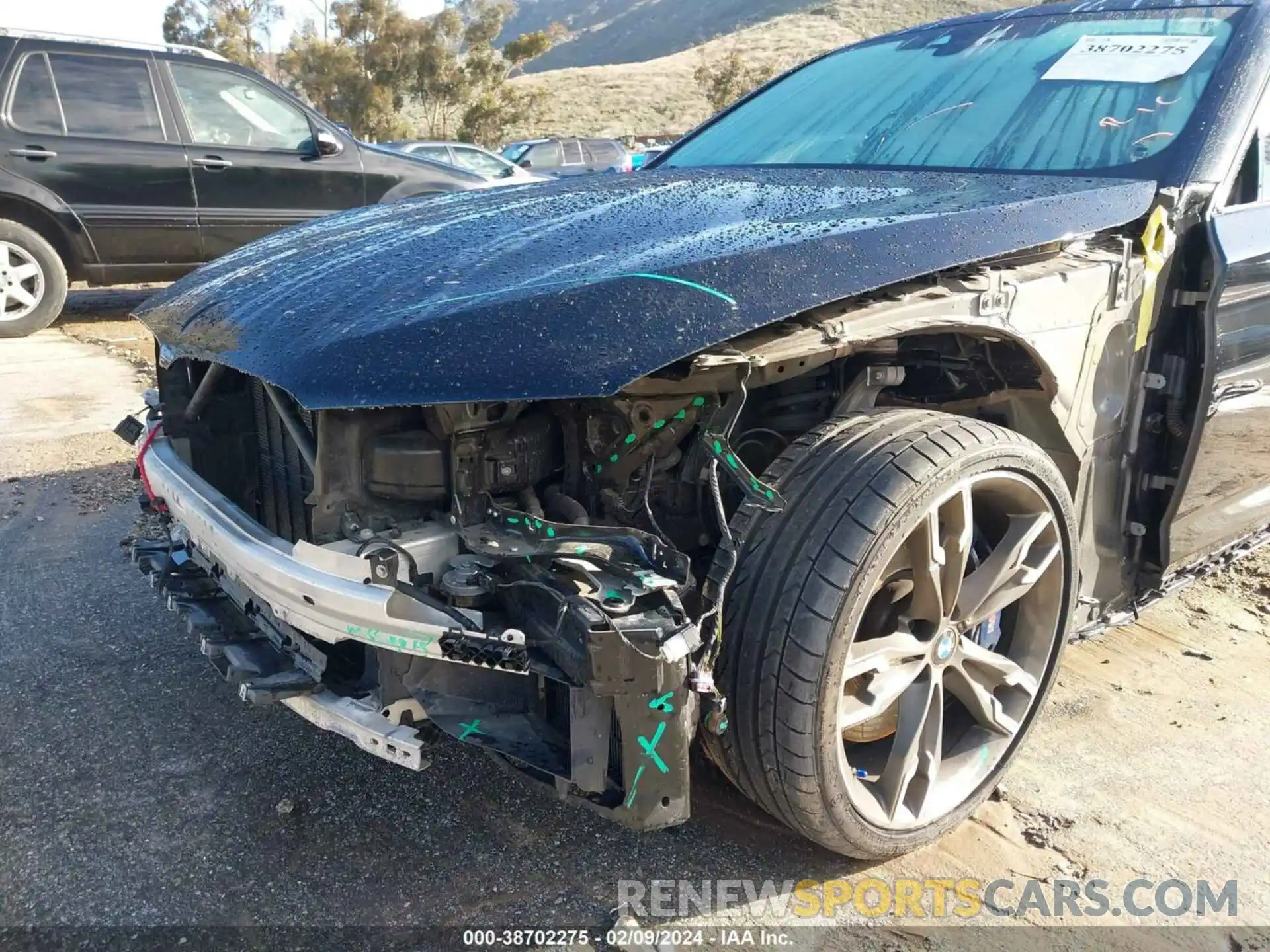 6 Photograph of a damaged car WBAJB9C59KB464323 BMW M550I 2019