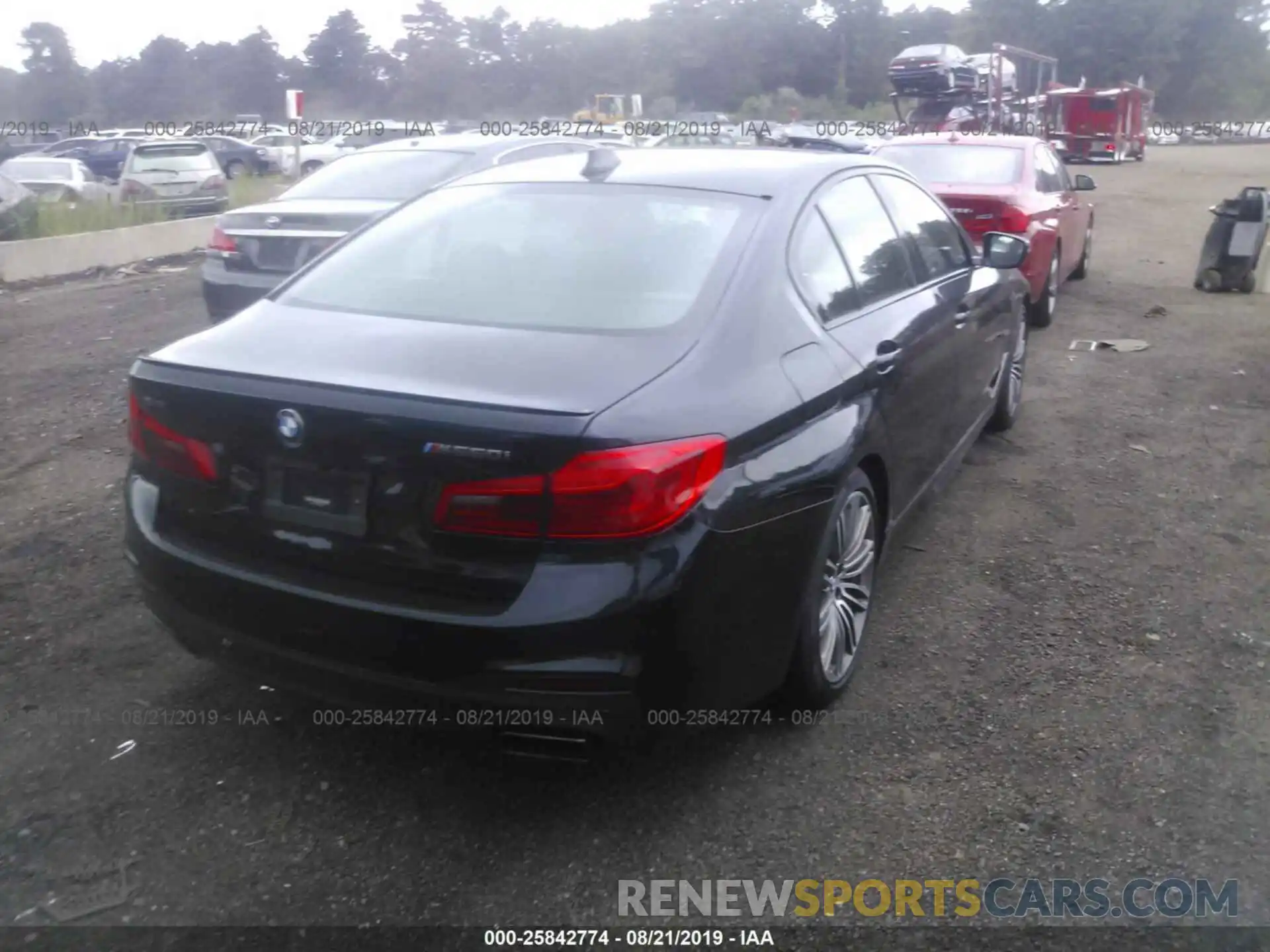 4 Photograph of a damaged car WBAJB9C51KB464932 BMW M550XI 2019