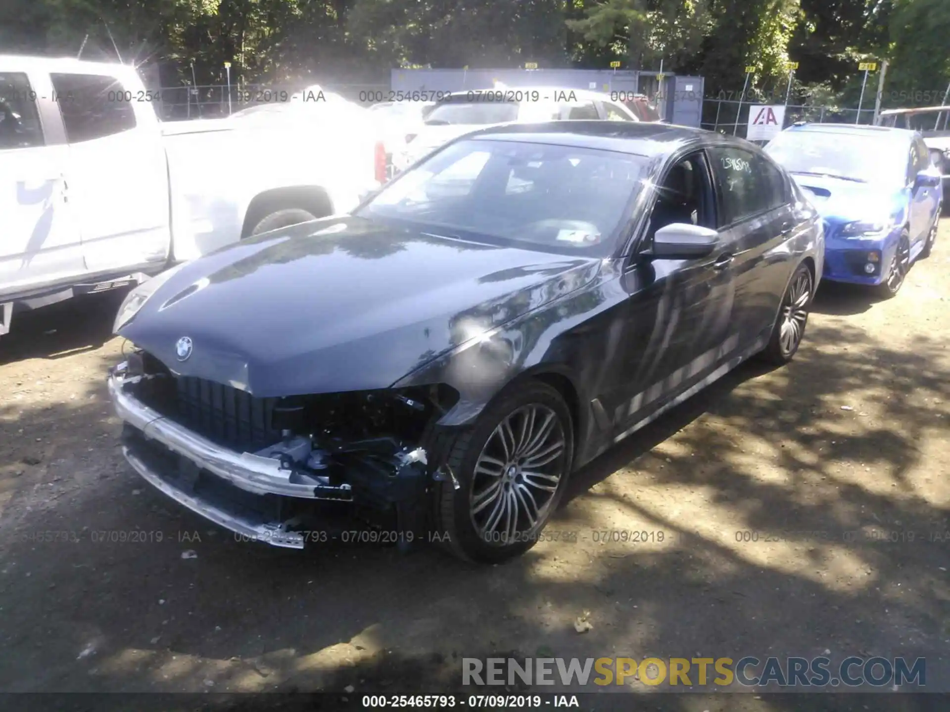 2 Photograph of a damaged car WBAJB9C55KB288838 BMW M550XI 2019