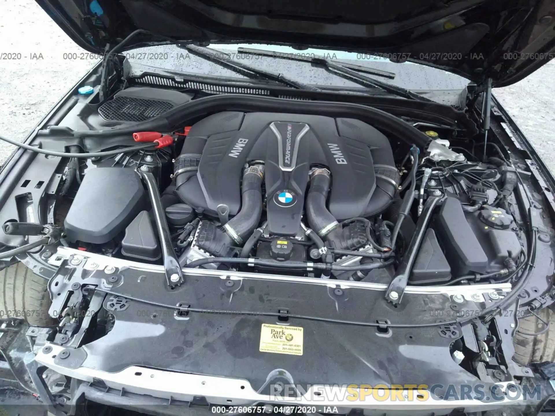10 Photograph of a damaged car WBAJB9C5XKB464685 BMW M550XI 2019