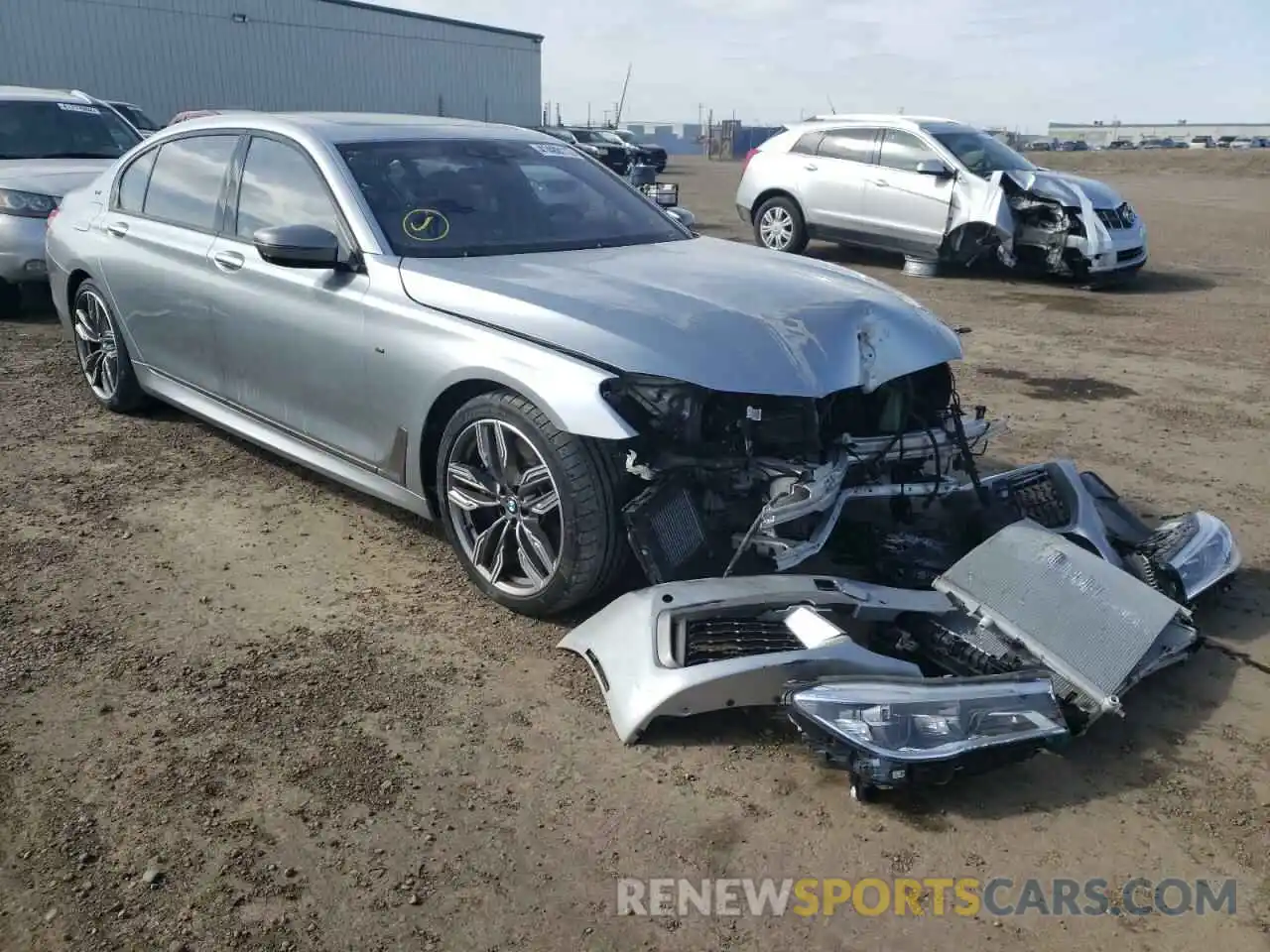 1 Photograph of a damaged car WBA7H6C54KG615093 BMW M7 2019