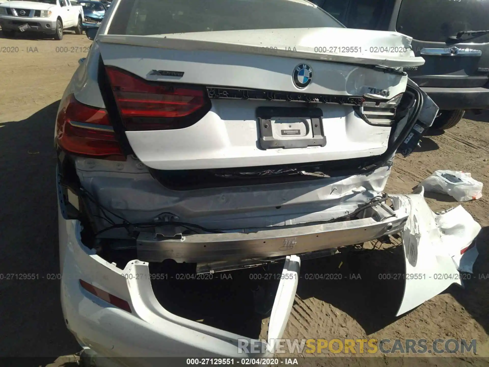 6 Photograph of a damaged car WBA7H6C58KG615128 BMW M760 2019