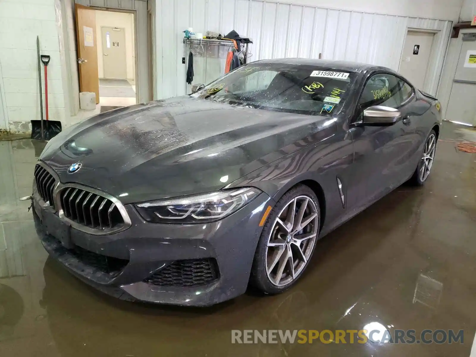 2 Фотография поврежденного автомобиля WBABC4C52KBU95997 BMW M8 2019