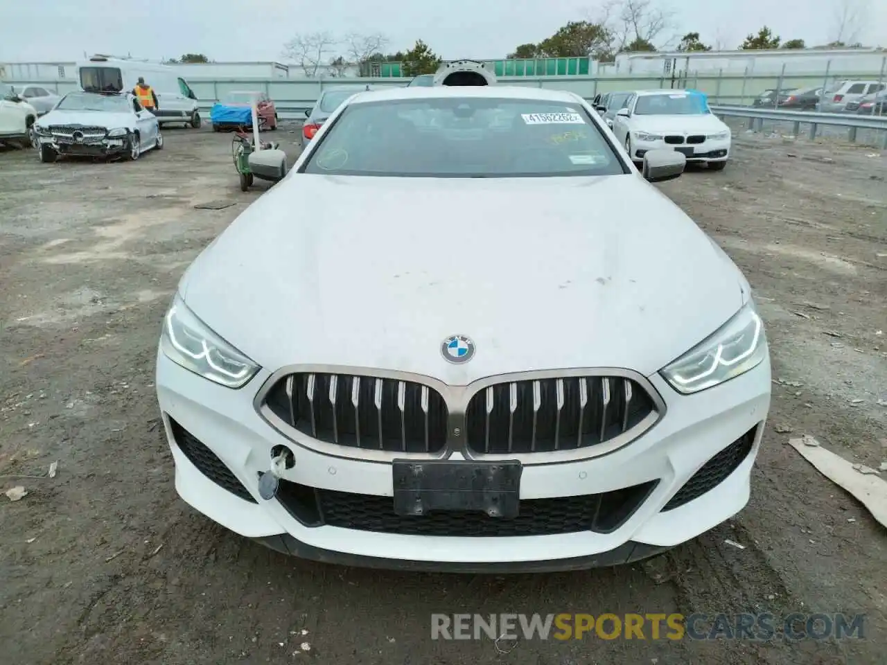 9 Photograph of a damaged car WBABC4C56KBU96540 BMW M8 2019