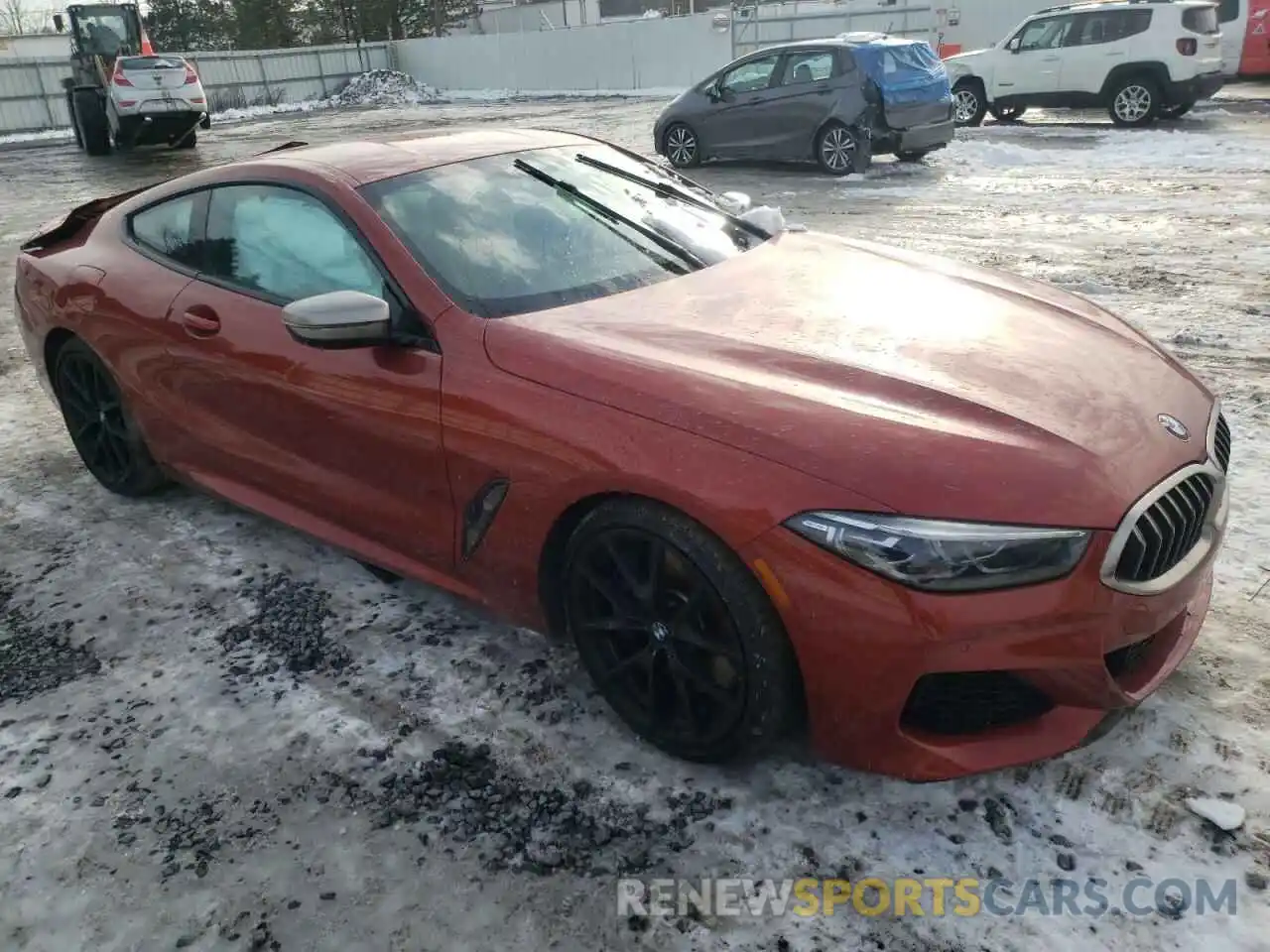 1 Фотография поврежденного автомобиля WBABC4C59KBJ35772 BMW M8 2019