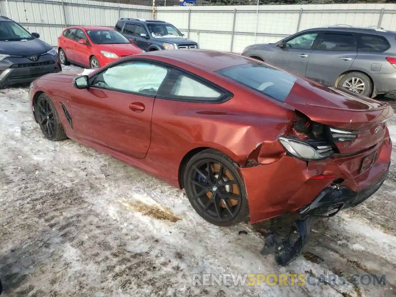 3 Photograph of a damaged car WBABC4C59KBJ35772 BMW M8 2019