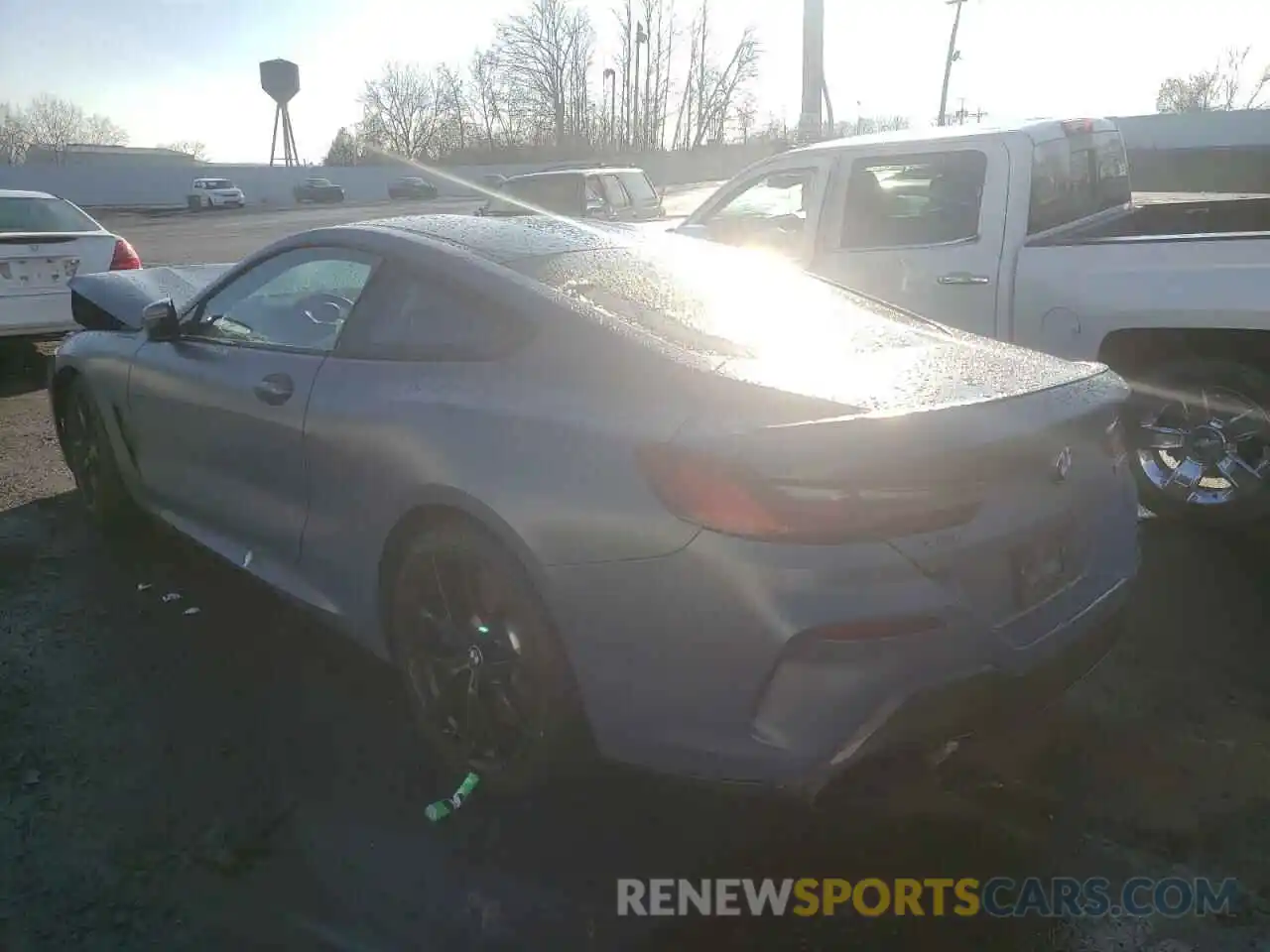 3 Photograph of a damaged car WBABC4C59KBU96838 BMW M8 2019