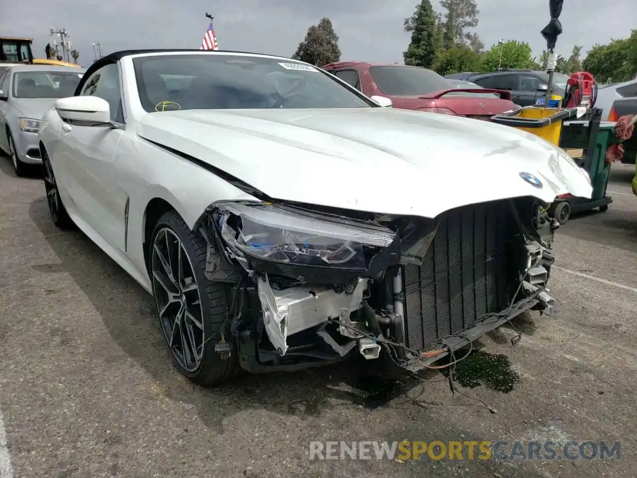 1 Photograph of a damaged car WBAFY4C51KBJ98836 BMW M8 2019