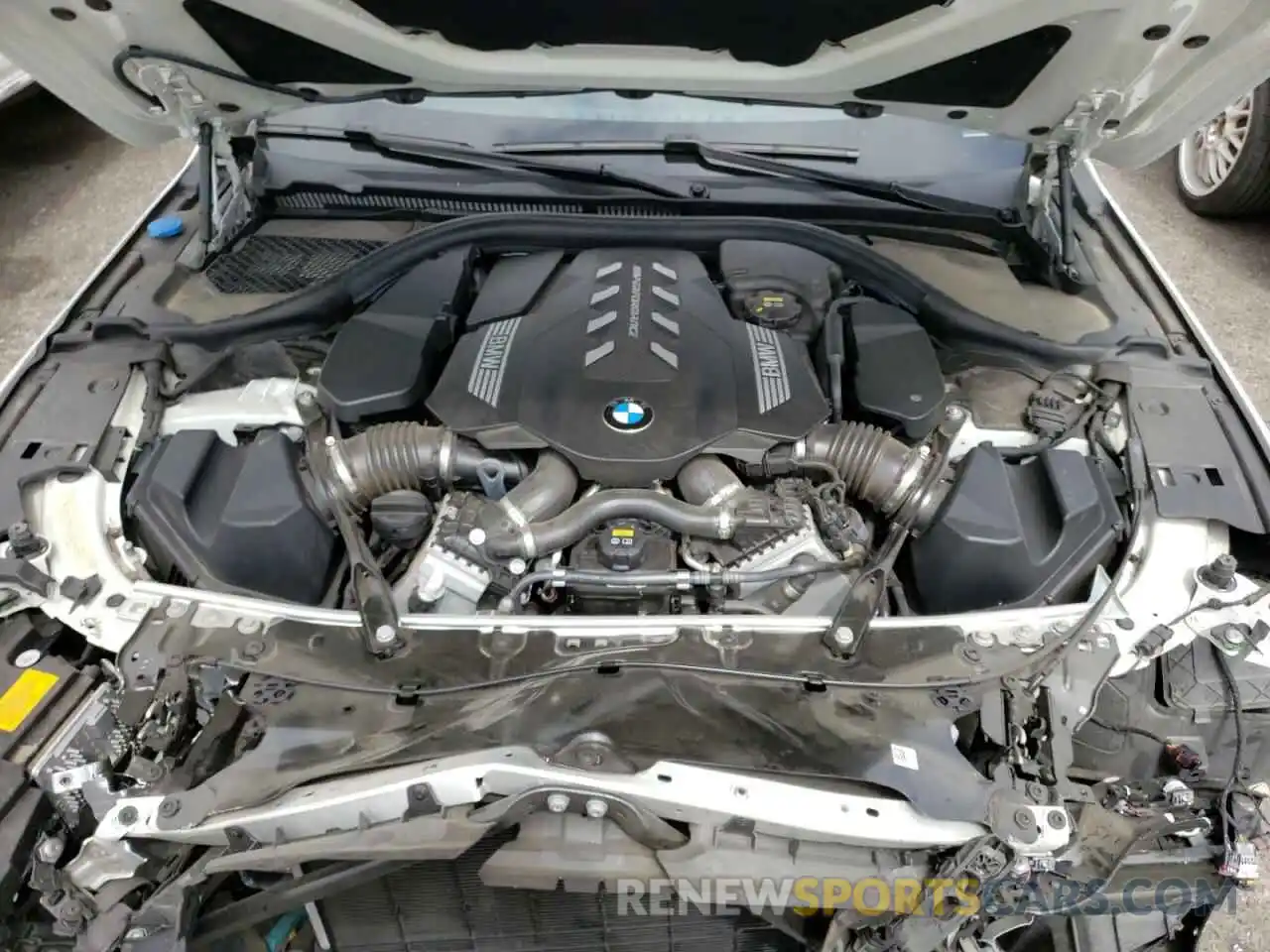 7 Photograph of a damaged car WBAFY4C51KBJ98836 BMW M8 2019