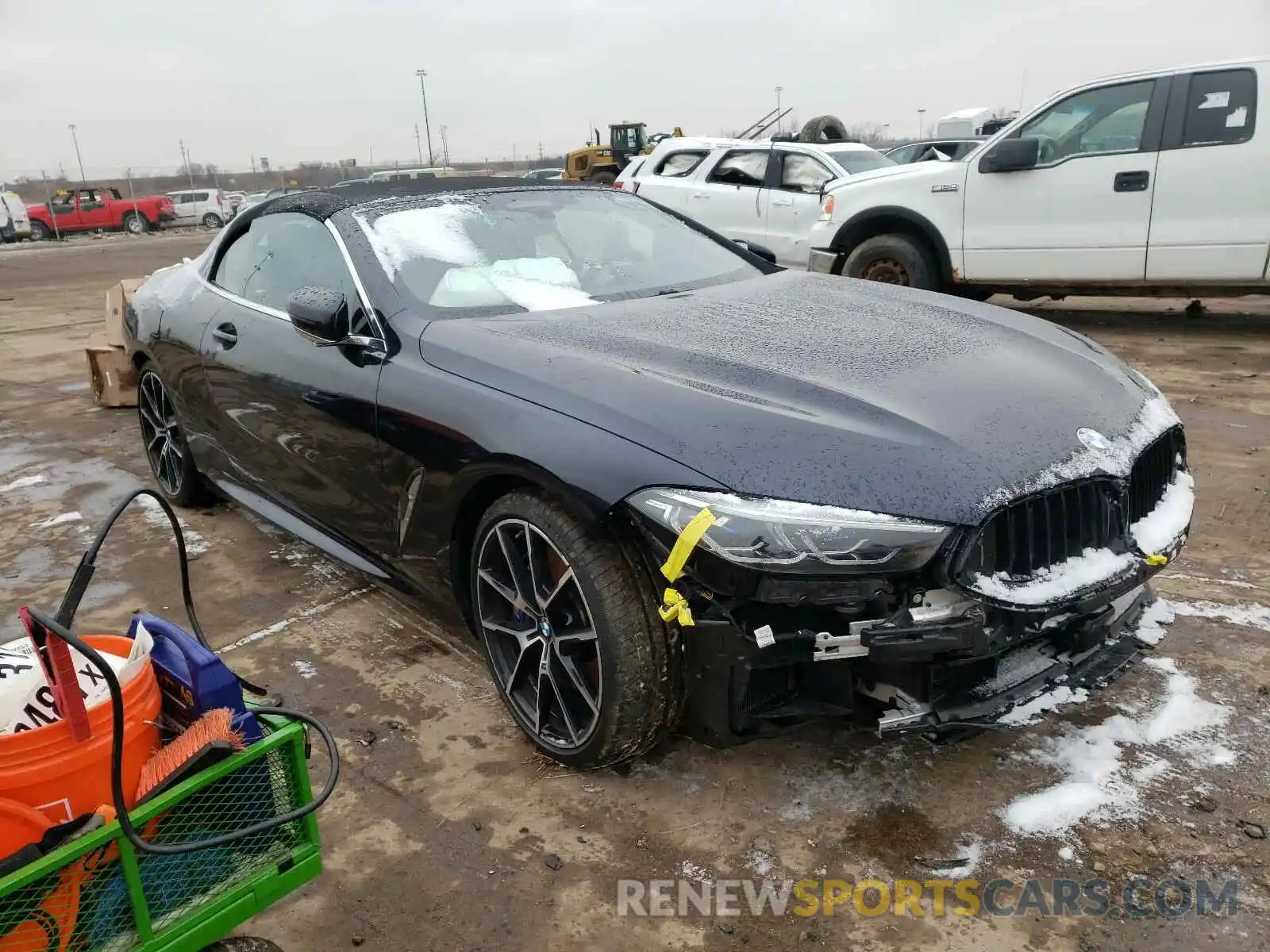 1 Photograph of a damaged car WBAFY4C52KBJ98960 BMW M8 2019