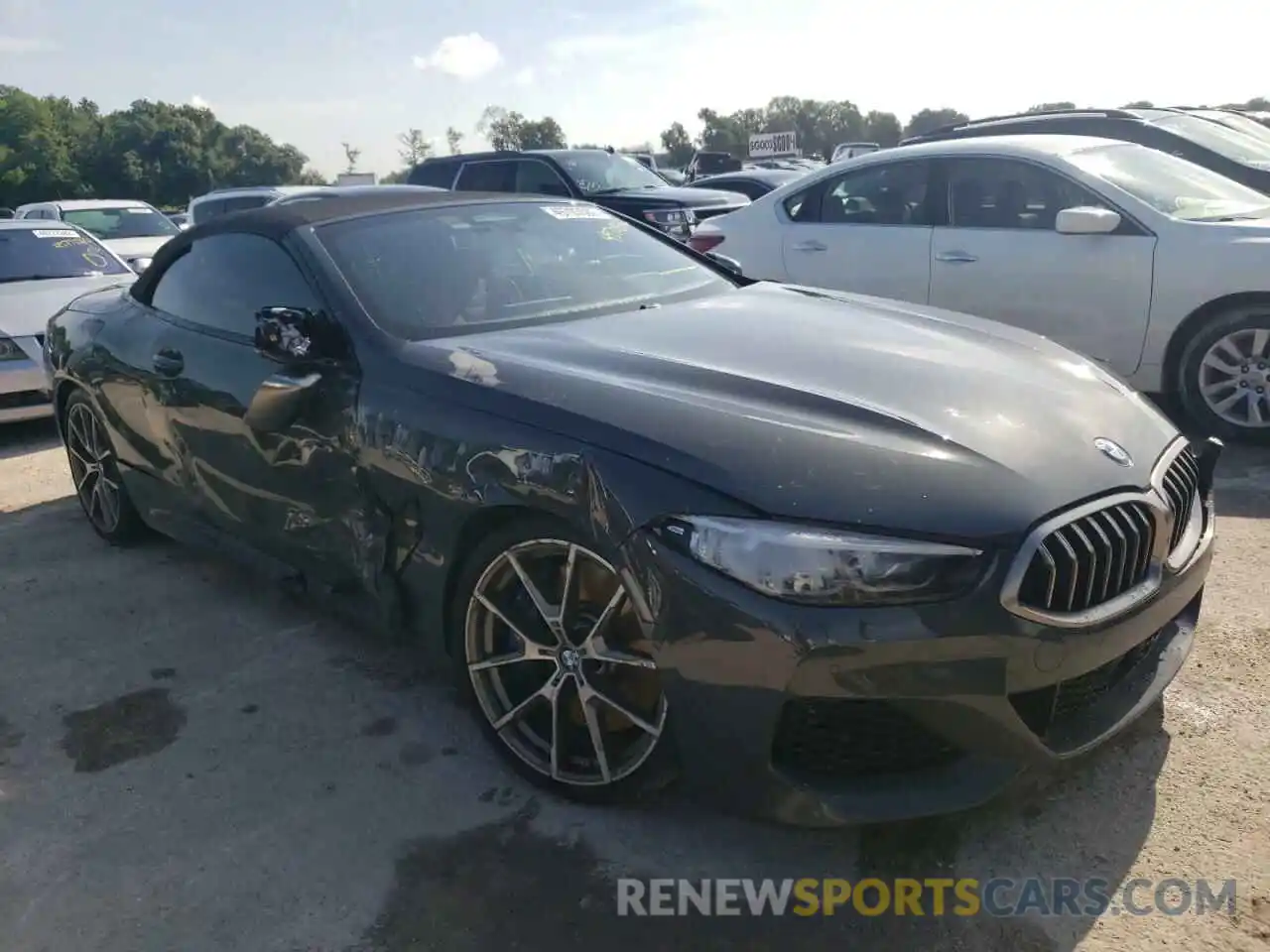 1 Photograph of a damaged car WBAFY4C52KBX29574 BMW M8 2019