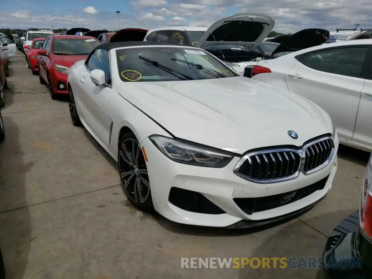 1 Photograph of a damaged car WBAFY4C52KBX39215 BMW M8 2019