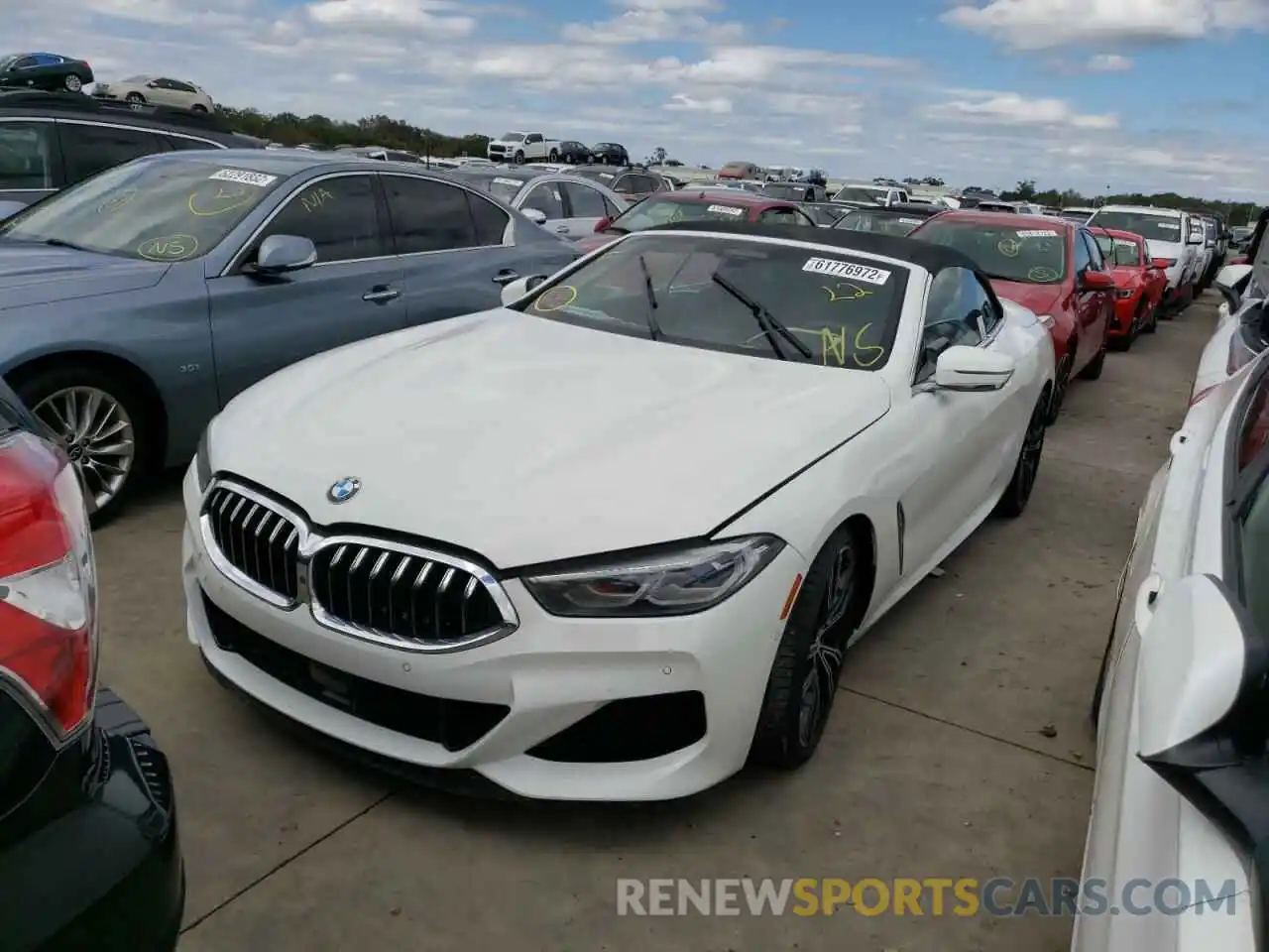 2 Photograph of a damaged car WBAFY4C52KBX39215 BMW M8 2019