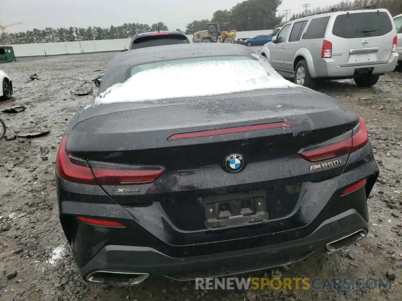 10 Photograph of a damaged car WBAFY4C53KBX38882 BMW M8 2019